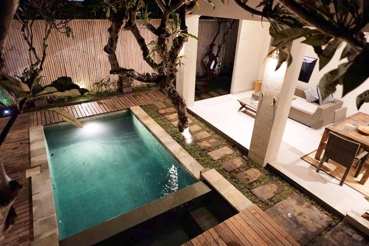The Avani Villas Kuta  Exterior photo